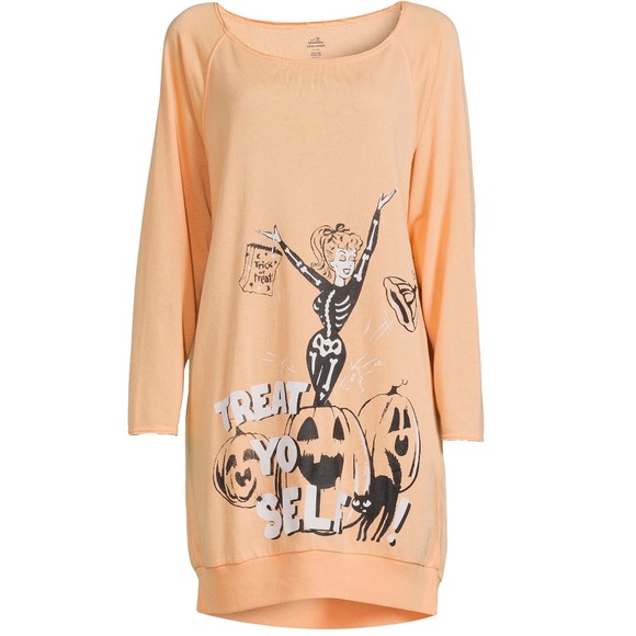 Halloween Sassy Skeleton Lady Shirt Light Sweatshirt & Socks Set Ladies L 12-14 - Picture 3 of 12